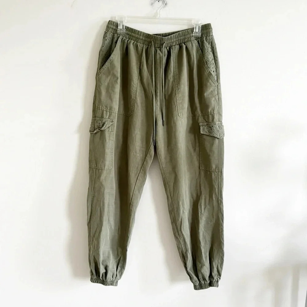 avec les filles green crochet pocket cargo jogger pants size large